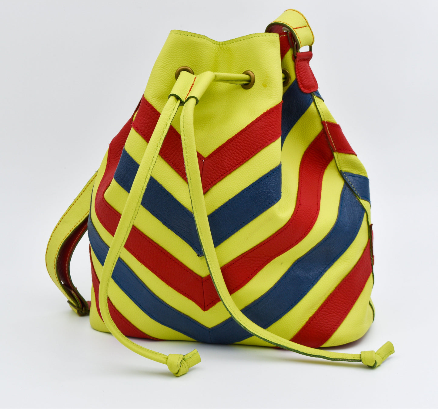 BOLSO CAMPING TRIANGULAR COMBINADO