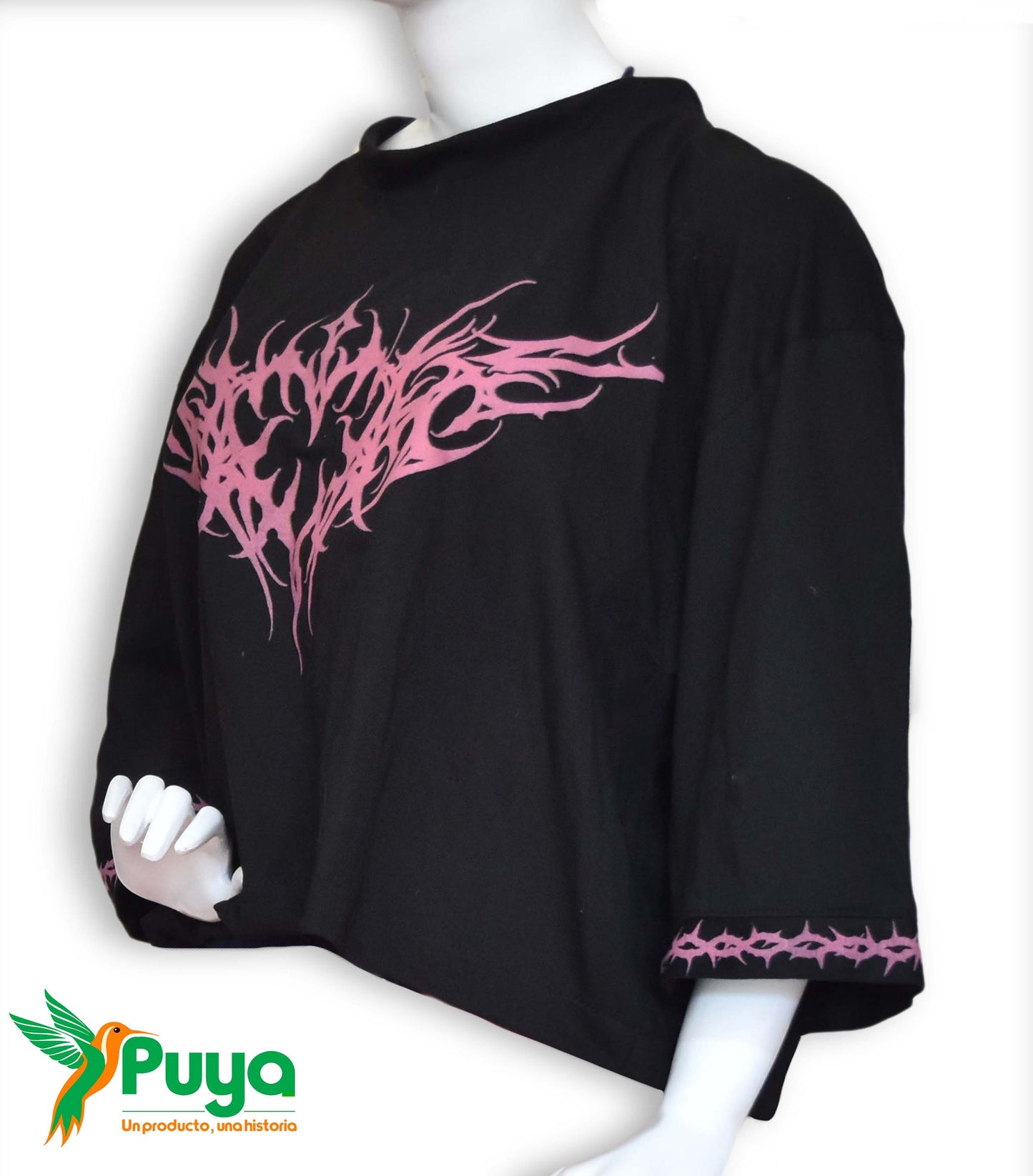 CROP TOP NEGRO CON DETALLE ROSAS  CON STICKER TALLA L