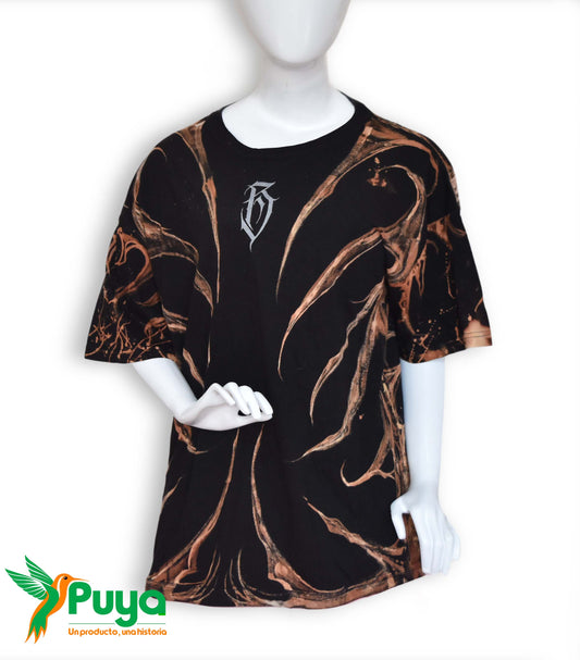 POLERA NEGRO PINTADO A MANO CON BOLSA Y STICKER (MARCA BLESSED)