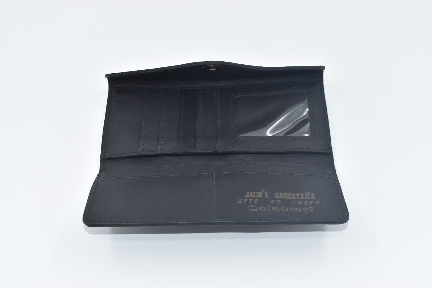 BILLETERA RECTANGULAR DE CUERO NEGRO