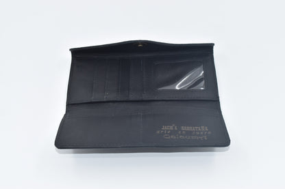 BILLETERA RECTANGULAR DE CUERO NEGRO